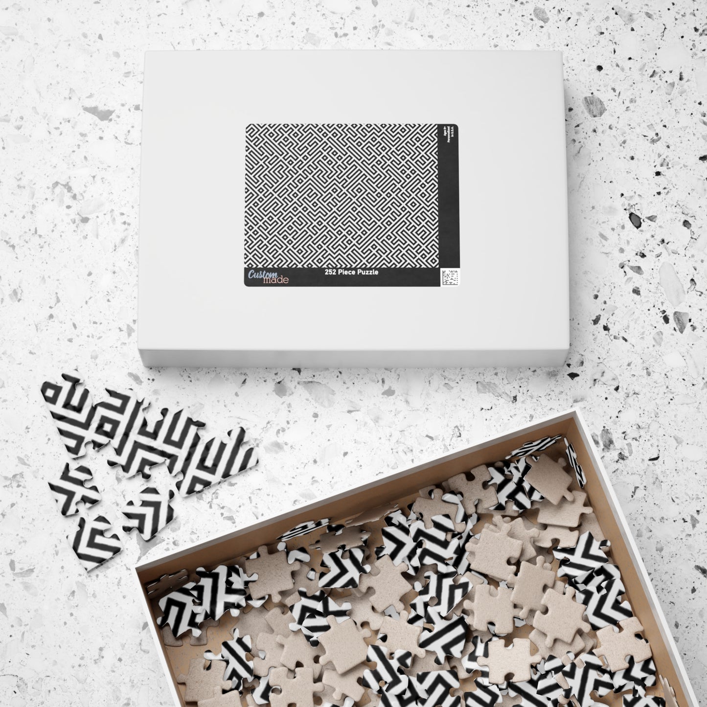 Geometric Maze Pattern Puzzle — Challenging Black & White Jigsaw (110–1014 pcs)